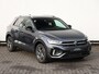 Volkswagen T-Roc 1.5 TSI R-Line Business 150 PK DSG | Cruisecontrol | Stoelverwarming | LED | Camera | Trekhaak | Parkeersensoren | Lane assist