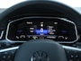 Volkswagen T-Roc 1.5 TSI R-Line Business 150 PK DSG | Cruisecontrol | Stoelverwarming | LED | Camera | Trekhaak | Parkeersensoren | Lane assist