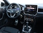 Volkswagen T-Roc 1.5 TSI R-Line Business 150 PK DSG | Cruisecontrol | Stoelverwarming | LED | Camera | Trekhaak | Parkeersensoren | Lane assist