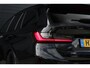 BMW 3-Serie Touring 330e M sport | Pano | Lazer | ACC | BLIS | Trekhaak | Stuur en stoelverwarming