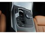 BMW 3-Serie Touring 330e M sport | Pano | Lazer | ACC | BLIS | Trekhaak | Stuur en stoelverwarming