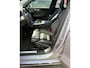 Volvo V60 2.0 T6 Plug-in hybrid AWD Plus Dark | Long Range | Stoelverwarming voor en achter | Harman Kardon installatie | Trekhaak | Stuurwiel verwarming | Memory stoelen | Apple Carplay & Android Auto
