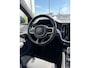 Volvo V60 2.0 T6 Plug-in hybrid AWD Plus Dark | Long Range | Stoelverwarming voor en achter | Harman Kardon installatie | Trekhaak | Stuurwiel verwarming | Memory stoelen | Apple Carplay & Android Auto