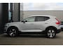 Volvo XC40 1.5 T3 Momentum | Pano | Stoel en stuurverwarming | Elektrische achterklep | Nette Auto