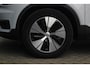 Volvo XC40 1.5 T3 Momentum | Pano | Stoel en stuurverwarming | Elektrische achterklep | Nette Auto
