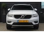 Volvo XC40 1.5 T3 Momentum | Pano | Stoel en stuurverwarming | Elektrische achterklep | Nette Auto