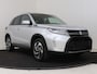 Suzuki Vitara 1.4 Boosterjet Smart Hybrid Style | Parkeersensoren Voor & Achter | Suede met Leder | Pano / Sunroof Suzuki-paasweekend