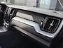 Volvo XC60 2.0 B5 Momentum Pro