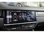 Porsche Cayenne Coupé 3.0 E-Hybrid 462PK Krijtgrijs SportDesign Burmester Luchtvering *SOH 92%* Lightweight Package Carbon Dak 4-wielsturing NLauto
