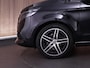 Mercedes-Benz V-klasse 300d Lang DC 239pk 4-MATIC |pano|Burmester|luchtvering|elek. trekhaak|elek. deuren|memory|360 camera|stoelverwarming en verkoeling|blind spot|Apple Carplay|19" lichtmetalen velgen|