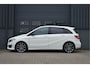 Mercedes-Benz B-klasse 180 Ambition | ORG. NL | AUTOMAAT | LEDER | TREKHAAK | LED |