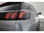 Peugeot 3008 1.6 HYbrid 225 Allure | Trekhaak | Camera | Navi | Apple CarPlay | Cruise Ctrl. | Dodehoek det. Foto dashboard