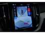Volvo XC60 2.0 T6 Plug-in hybrid AWD Ultra Black Edition |Pano|H&K|360cam|Memory|