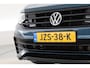 Volkswagen Tiguan 1.4 TSI eHybrid R-Line Business+ | Pano | Elek. Trekhaak | IQ. Light | Stoel- Stuurverw. | Adapt. Cruise | Park Assist |