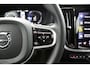 Volvo V60 T6 Plug-in Hybrid AWD Plus Dark | Panoramadak | Long Range | Trekhaak | Stoel en stuurwielverwarming | Adaptieve Cruise control | Camera | Adaptive LED | Sportstoelen |