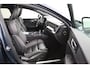 Volvo V60 T6 Plug-in Hybrid AWD Plus Dark | Panoramadak | Long Range | Trekhaak | Stoel en stuurwielverwarming | Adaptieve Cruise control | Camera | Adaptive LED | Sportstoelen |