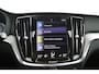 Volvo V60 T6 Plug-in Hybrid AWD Plus Dark | Panoramadak | Long Range | Trekhaak | Stoel en stuurwielverwarming | Adaptieve Cruise control | Camera | Adaptive LED | Sportstoelen |