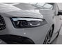 Mercedes-Benz A-klasse 200 AMG Line |Pano|AlpineGrau|Ambient|