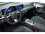Mercedes-Benz A-klasse 200 AMG Line |Pano|AlpineGrau|Ambient|