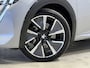 Peugeot e-208 EV GT 350 50 kWh | Navigatie/Android/Apple Carplay | LM Velgen 17" | Cruise Control | Airco Automatisch | LED Koplampen | Panoramadak