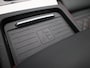 Audi Q5 55 TFSI e S edition Competition l Adaptive cruise control l Luchtvering l Bang & Olufsen premium 3D l Glazen panoramadak l Achteruitrijcamera l Head-up display l Elektrisch verstelbaar stuur l Stoelverwarming voor en achter l Elektrisch verstelbare voorstoelen l Matrix-LED l Trekhaak l Optiekpakket zwart plus l Alarm Klasse III l Navigatie l