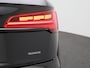 Audi Q5 55 TFSI e S edition Competition l Adaptive cruise control l Luchtvering l Bang & Olufsen premium 3D l Glazen panoramadak l Achteruitrijcamera l Head-up display l Elektrisch verstelbaar stuur l Stoelverwarming voor en achter l Elektrisch verstelbare voorstoelen l Matrix-LED l Trekhaak l Optiekpakket zwart plus l Alarm Klasse III l Navigatie l