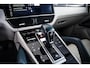 Porsche Cayenne 3.0 E-Hybrid Trekhaak - Panoramadak - Porsche InnoDrive inc adaptieve cruise control - 3D-Surround View - BOSE - Sport Chrono - Stuurbekrachtiging Plus - Comfortstoelen - Privacybeglazing -
