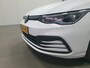 Volkswagen Golf 1.0 eTSI Life Business NAVI/CRUISE/AIRCO/LMV
