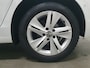 Volkswagen Golf 1.0 eTSI Life Business NAVI/CRUISE/AIRCO/LMV