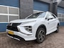 Mitsubishi Eclipse Cross 2.4 PHEV Instyle, trekhaak, head-up, pano, leder, compleet!