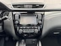 Nissan Qashqai 1.2 N-Connecta / Trekhaak (1200 KG) / 360 Graden camera / Panoramadak / Dealeronderhouden / Automatische Airco / 18" Lichtmetalen velgen