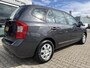 Kia Carens 2.0 CVVT X-tra 7 PERSOONS, airco, afkomstig van de 2e eigenaar, nieuwe distributieset.