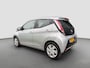 Toyota Aygo 1.0 69pk VVT-i x-play Automaat | Airco | Achteruitrijcamera | Parkeersensoren achter | Metallic lak |