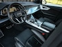 Audi Q8 55 TFSI e quattro Pro Line | Head-Up | Night vision | Luchtvering | Adaptive cruise | 360 Camera | Soft close | Keyless | Ambiance interieur | Achterbank verwarming | Trekhaak