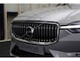 Volvo XC60 2.0 T6 Plug-in hybrid AWD 350 PK Ultimate Bright Long Range, Sportstoelen, Panoramadak, Harman / Kardon Geluidssysteem