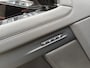 Land Rover Range Rover Evoque P300e 309pk AWD R-Dynamic SE | Adaptive Cruise | Elektr. stoelen met geheugen | Meridian Audio | Stoelverwarming |