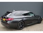 BMW 5-Serie Touring 530e xDrive Business Edition Plus Comfortstoelen Panoramadak Elek-Trekhaak Adap-Cruise