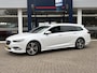 Opel Insignia Sports Tourer 1.6 Turbo Exclusive / NL-Auto / 1e-Eigenaar / Vol-Leder / Head-Up Display / Massagefunctie / Stoelverkoeling / Stoelverwarming V+A / Elektr.-Stoelen met Geheugen / Premium Bose-Audio / Matrix LED-Lights / Apple-Carplay & Android-Auto / Cruise-Control / Climate-Control / Dodehoek-Detectie / Keyless / Elektr.-Achterklep / DAB Radio-Bluetooth / Navi / Rondom-Camerazicht / PDC V+A / 18'' LMV / ENZ.