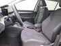 Volkswagen Golf 1.5 eHybrid Life Edition 204PK DSG Trekhaak, Memorystoel, Ergo Active Stoelen, 17" LM Velgen, Keyless, Side Assist, Stoel-Stuurverwarming, Navi via Apple Carplay/Android Auto