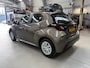 Toyota Yaris 1.5 VVT-I 125pk Active | Apple carplay / Android auto | Cruise control | Camera | Climate control | All Season banden | NAP | Rijklaar prijs!