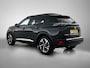 Peugeot e-2008 SUV EV GT 50 kWh 136pk | Accu SOH 93% | Navigatie | Schuif-/kanteldak | Achteruitrijcamera | Full Led koplampen | 3D Cockpit | Climate Control | Cruise Control | Half Lederen sportstoelen | Parkeersensoren v+a | Keyless start | Apple Carplay / Android Auto | DAB+ radio | Donker getint glas | 17" lichtmetalen velgen |