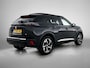 Peugeot e-2008 SUV EV GT 50 kWh 136pk | Accu SOH 93% | Navigatie | Schuif-/kanteldak | Achteruitrijcamera | Full Led koplampen | 3D Cockpit | Climate Control | Cruise Control | Half Lederen sportstoelen | Parkeersensoren v+a | Keyless start | Apple Carplay / Android Auto | DAB+ radio | Donker getint glas | 17" lichtmetalen velgen |