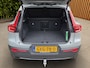 Volvo EX40 Single Motor Plus 70 kWh | Trekhaak | Camera | Stuur/stoelverwarming | Pilot Assist