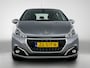 Peugeot 208 Allure 82pk | Navigatie | Climate Control | Cruise Control | Parkeersensoren | Armsteun | Apple Carplay / Android Auto | Bluetooth | Elektrisch inklapbare spiegels | Automatisch dimlicht | Regensensor | All seasonbanden | 16" lichtmetalen velgen |