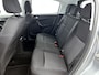 Peugeot 208 Allure 82pk | Navigatie | Climate Control | Cruise Control | Parkeersensoren | Armsteun | Apple Carplay / Android Auto | Bluetooth | Elektrisch inklapbare spiegels | Automatisch dimlicht | Regensensor | All seasonbanden | 16" lichtmetalen velgen |