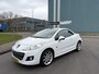 Peugeot 207 CC 1.6 VTi Roland Garros 120 PK. Prachtige en als nieuw rijdende auto !!! Alle keuringen toegestaan !!