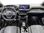 Peugeot 208 GT Hybrid 145pk Automaat | Navigatie | Camera v+a | Climate Control | Adaptieve Cruise Control | Parkeersensoren v+a | Armsteun | Keyless | Full Led koplampen | Dodehoeksensor| Leder/stof sportstoelen | Bluetooth | Draadloze Apple CarPlay / Android Auto | DAB+ radio | Donker getint glas | 17" lichtmetalen velgen |