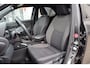 Toyota Yaris Cross 1.5 Hybrid Dynamic Stuur en stoelverwarming | PDC voor en achter
