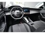 Peugeot 408 1.2 Hybrid 145 e-DCS6 Allure | Navigatie | Adaptive Cruise | Keyless-Entry | 19"LMV | Parkeersensoren | Achteruitrijcamera | !!