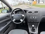 Ford Focus Wagon 1.6-16V Champion 101 PK. Leuke en zeer goed rijdende inruilauto met werkende airco !!! Tweede eigenaar !!